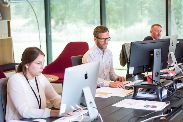 Les étapes clés pour la gestion de projet dans une entreprise informatique